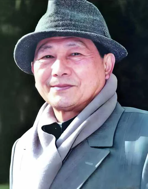 洪炜老师的照片，单击鼠标查看大图！